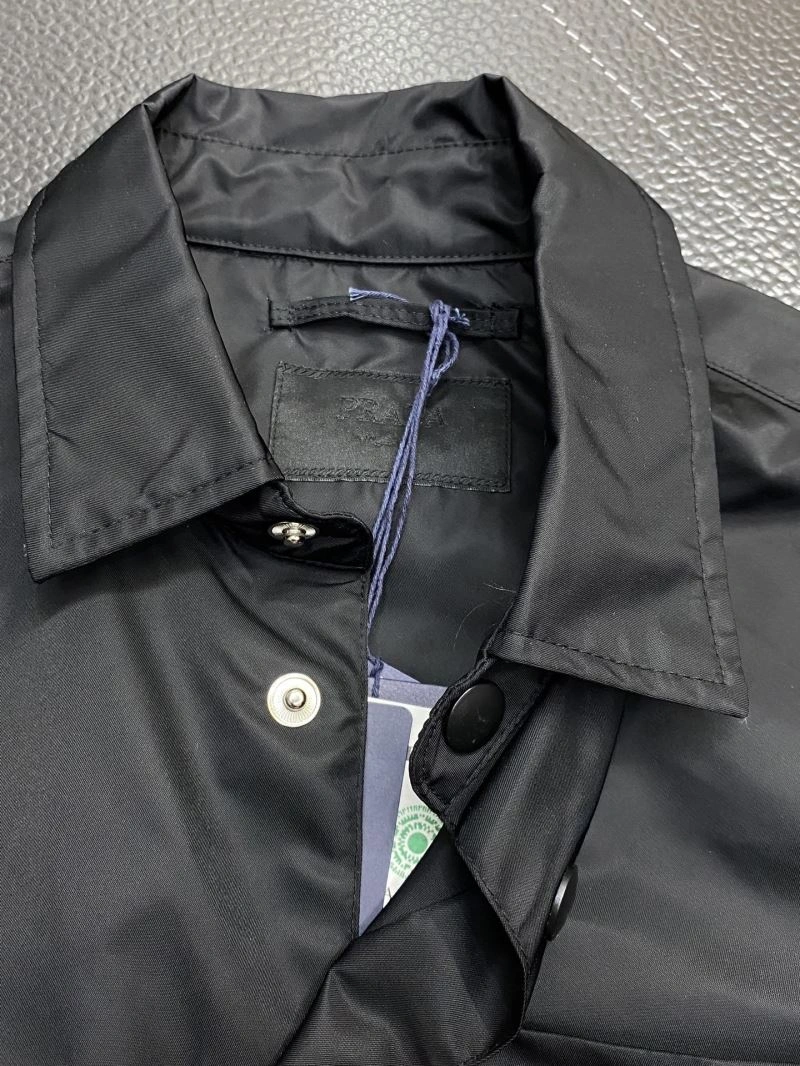 Unique Prada Outwear 168795