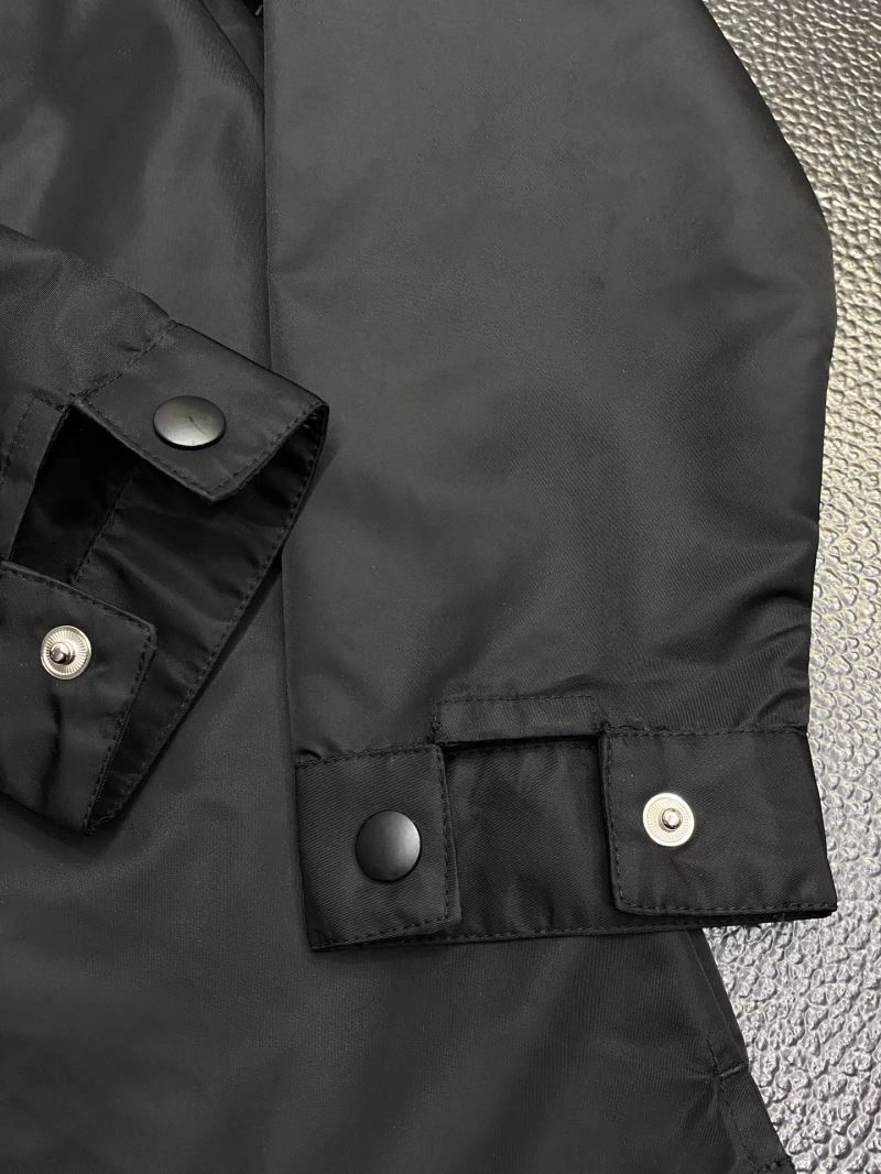 Unique Prada Outwear 168795