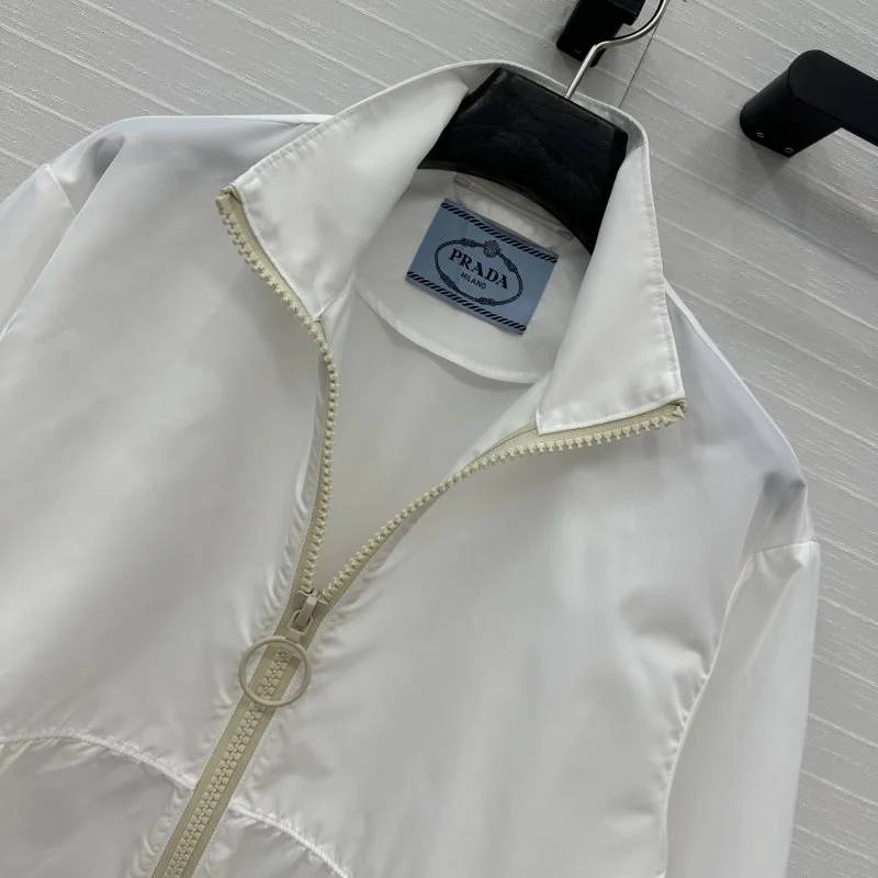 Prada Outwear Durable 166331