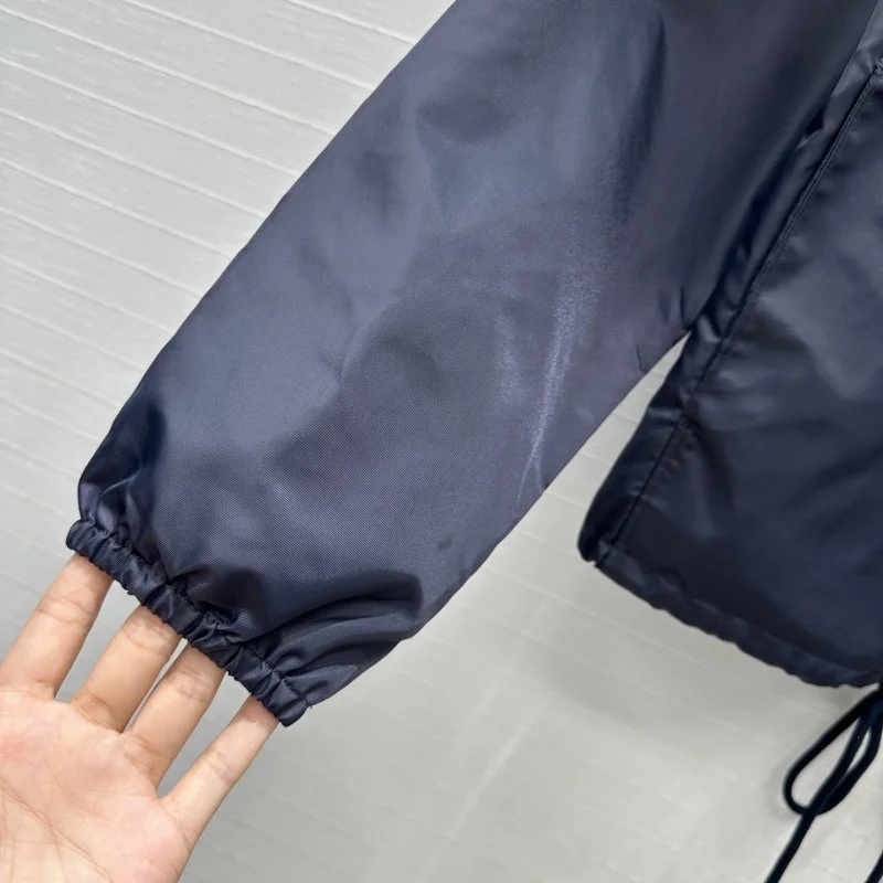 Prada Outwear Minimalist 166324