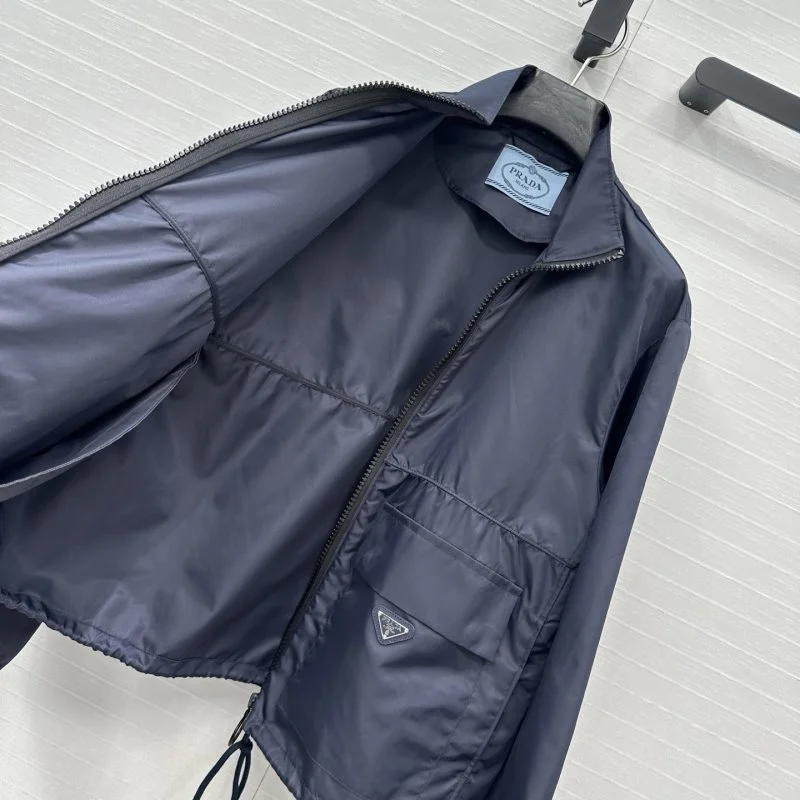 Prada Outwear Minimalist 166324