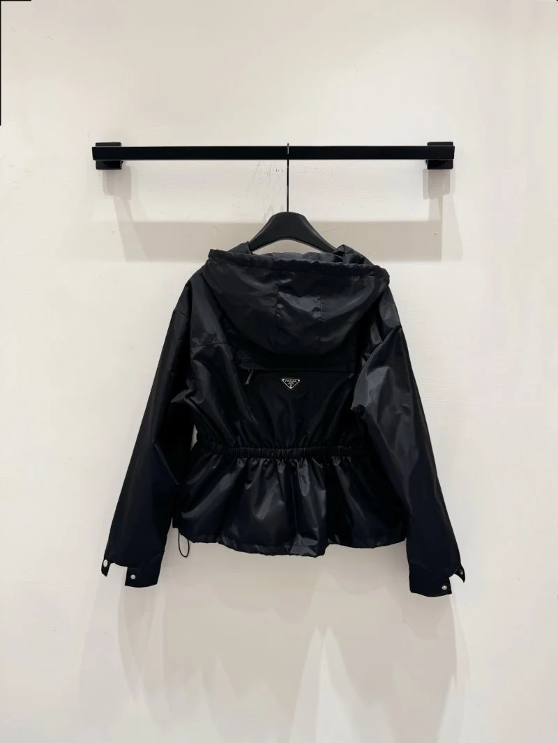 Prada Outwear Bold 166320