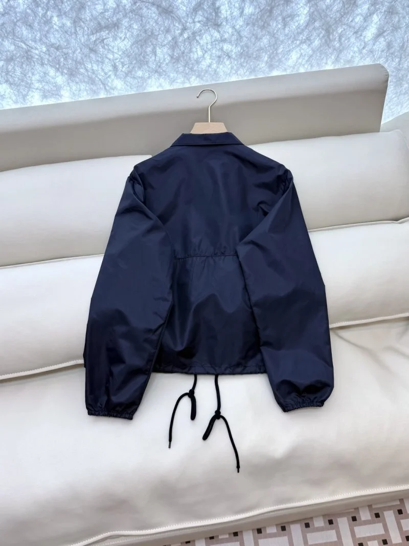 Supportive Prada Outwear 166238