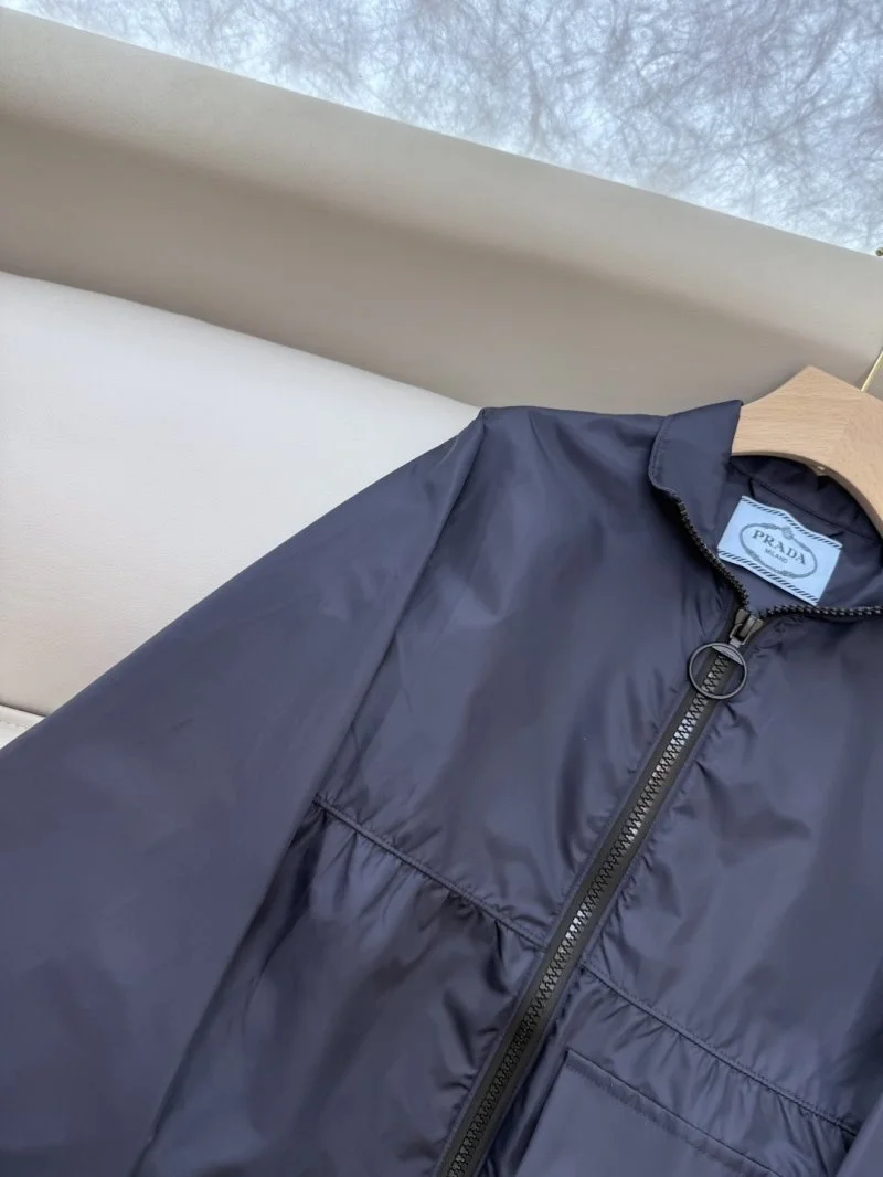Supportive Prada Outwear 166238
