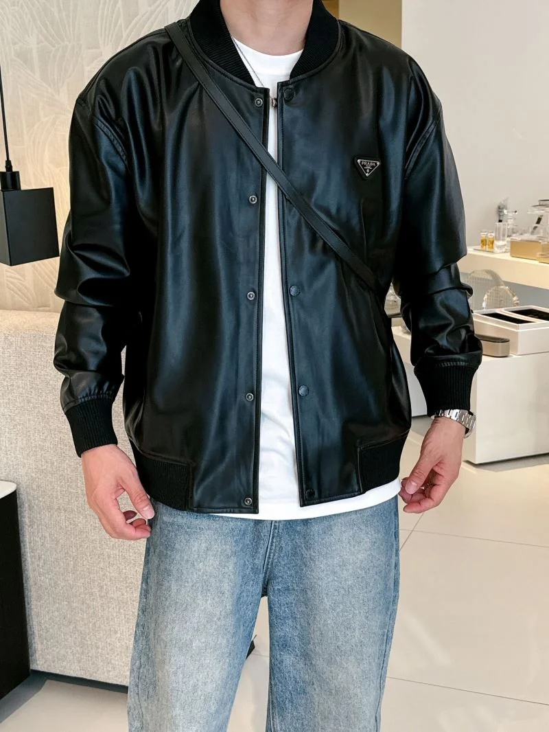 Prada Outwear Fashionable 168209
