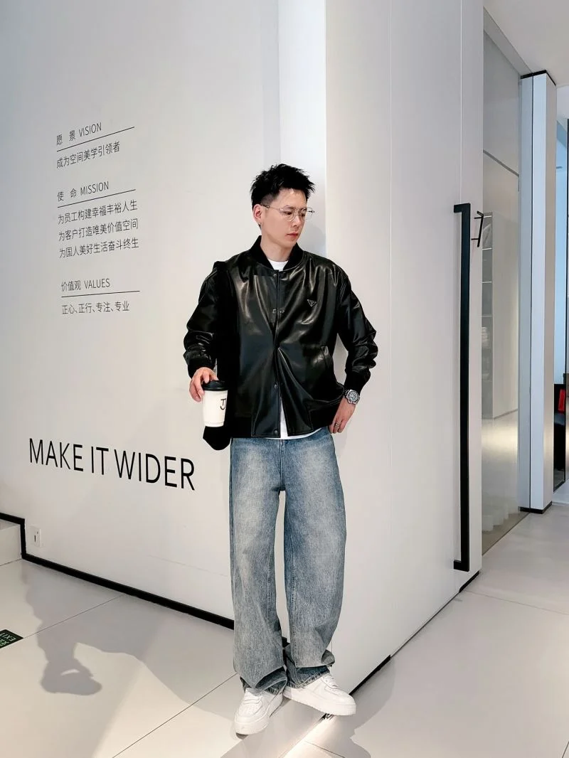 Prada Outwear Fashionable 168209