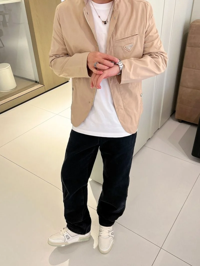 Breathable Prada Outwear 168188