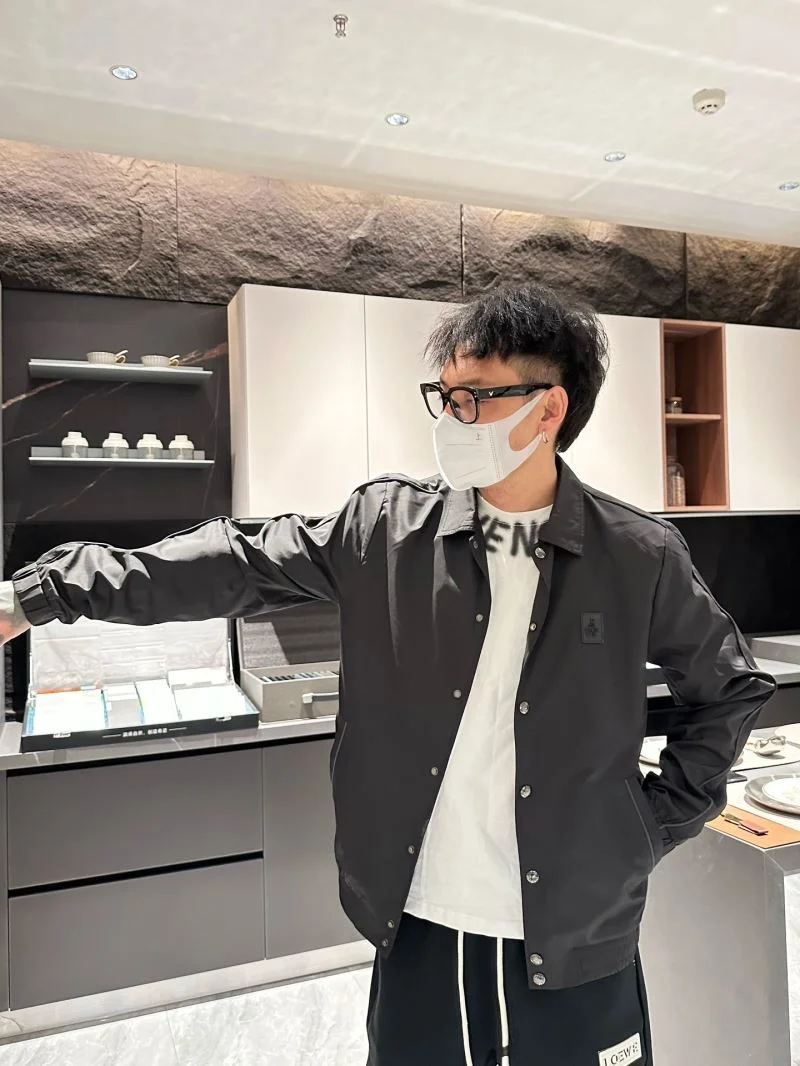 Prada Outwear Neat 168176