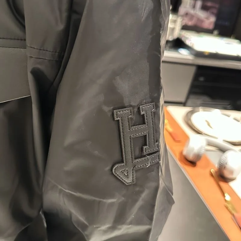 Prada Outwear Trendsetting 168175
