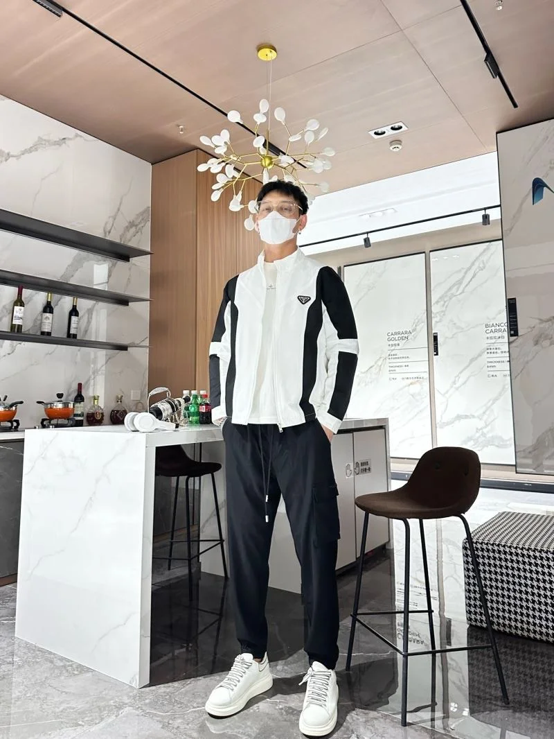 Prada Outwear Neat 168163