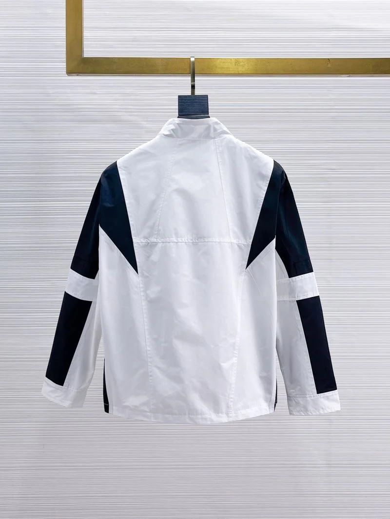 Premium Prada Outwear 168171