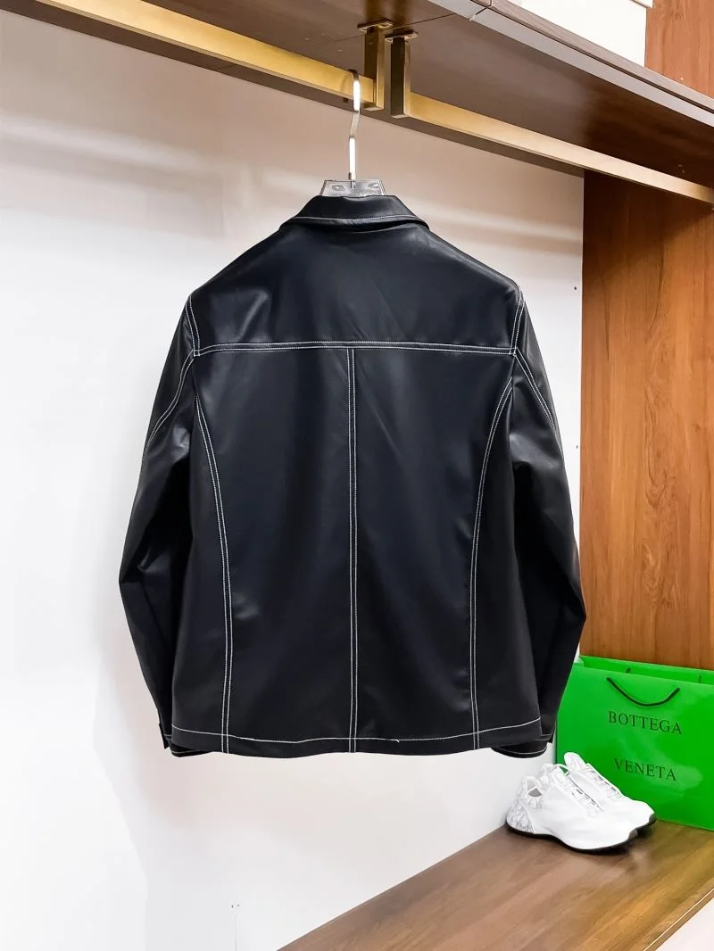 Trendsetting Prada Outwear 168161