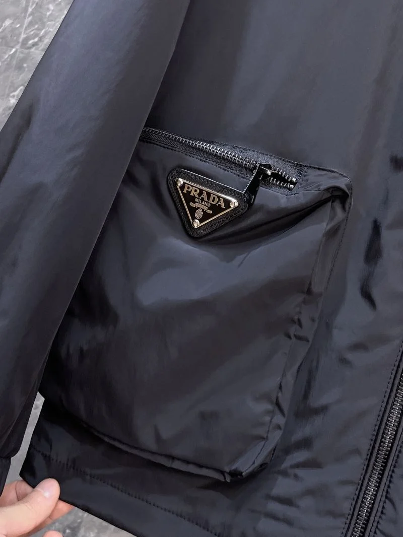 SmoothTexture Prada Outwear 168173