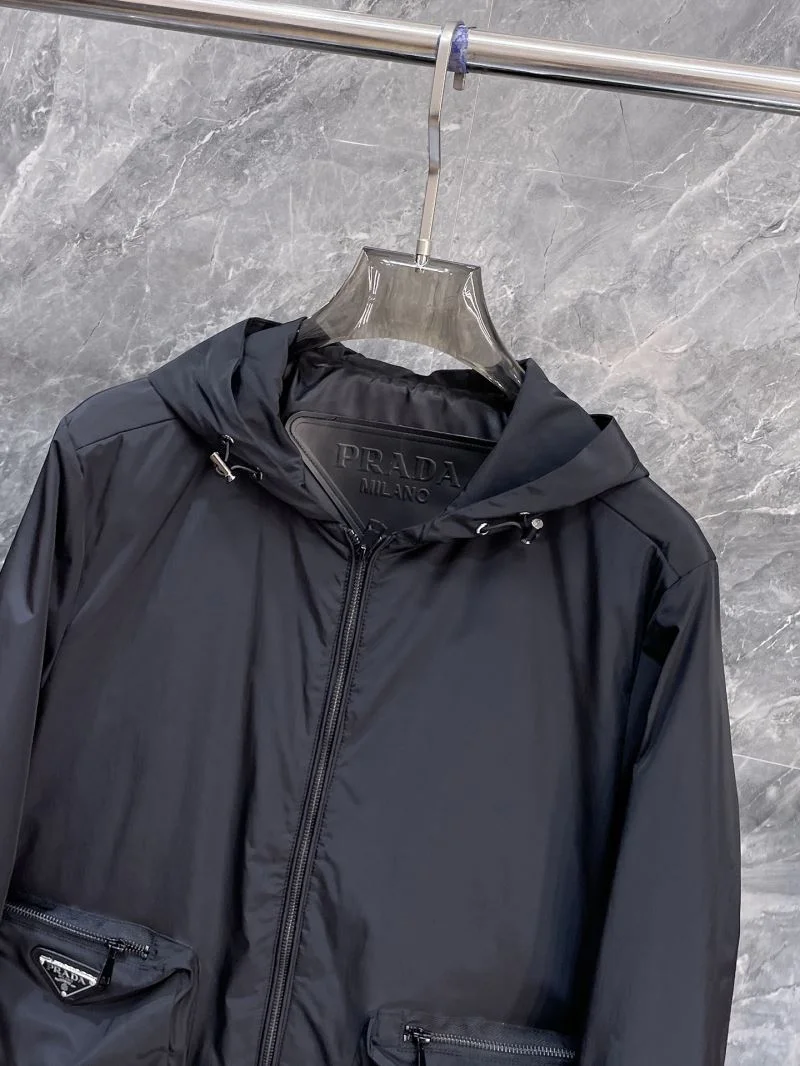 SmoothTexture Prada Outwear 168173
