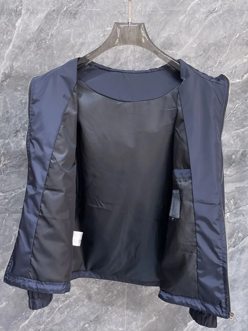 Snug Prada Outwear 168162