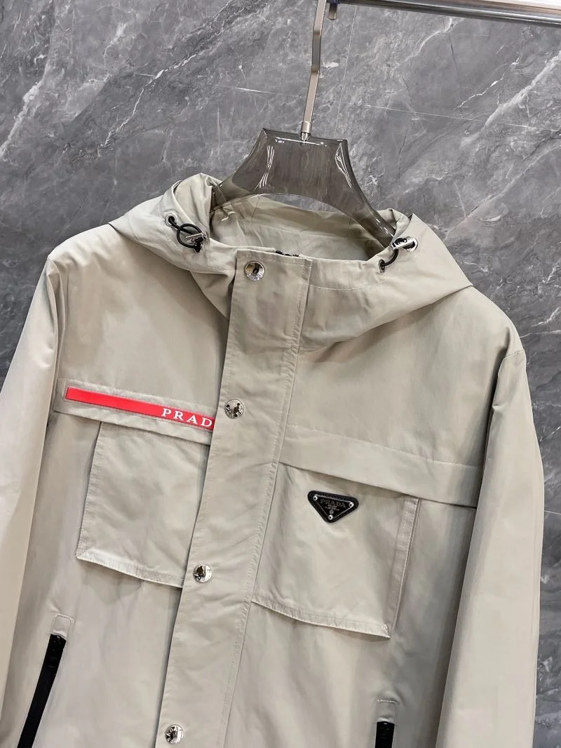 Prada Outwear ZipUp 168191
