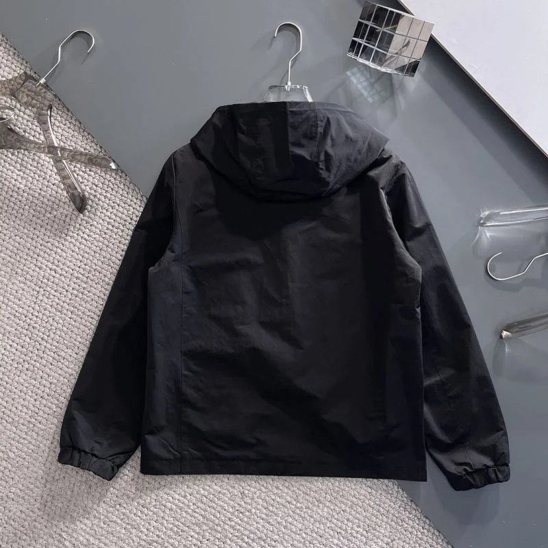 Unique Prada Outwear 168180