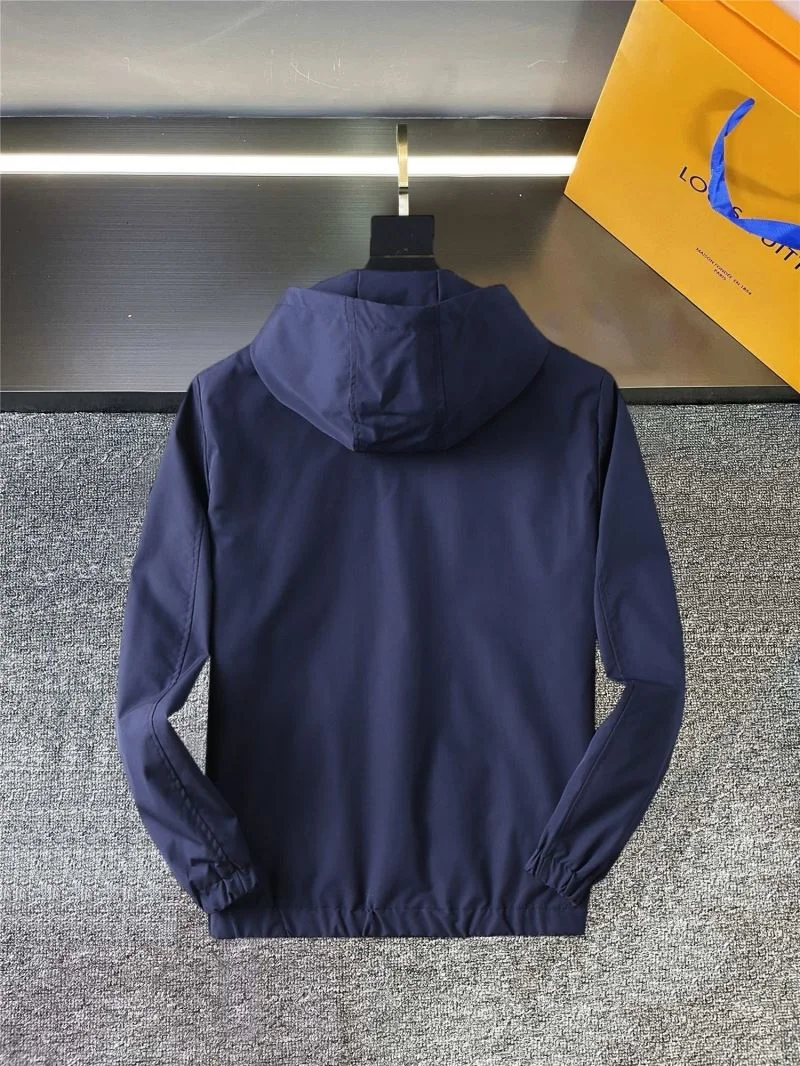 Supportive Prada Outwear 168131