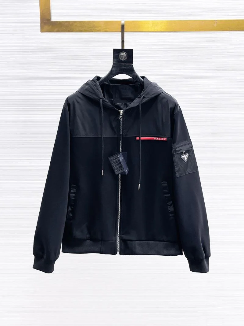Supportive Prada Outwear 168139
