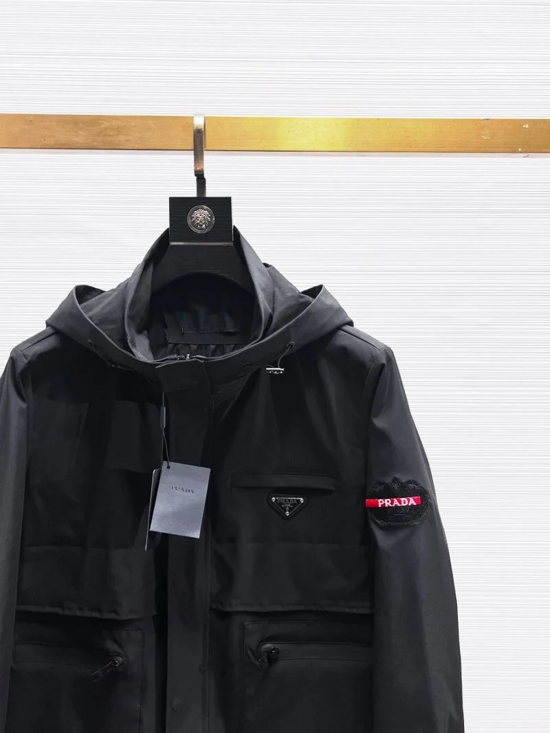 Supportive Prada Outwear 168133