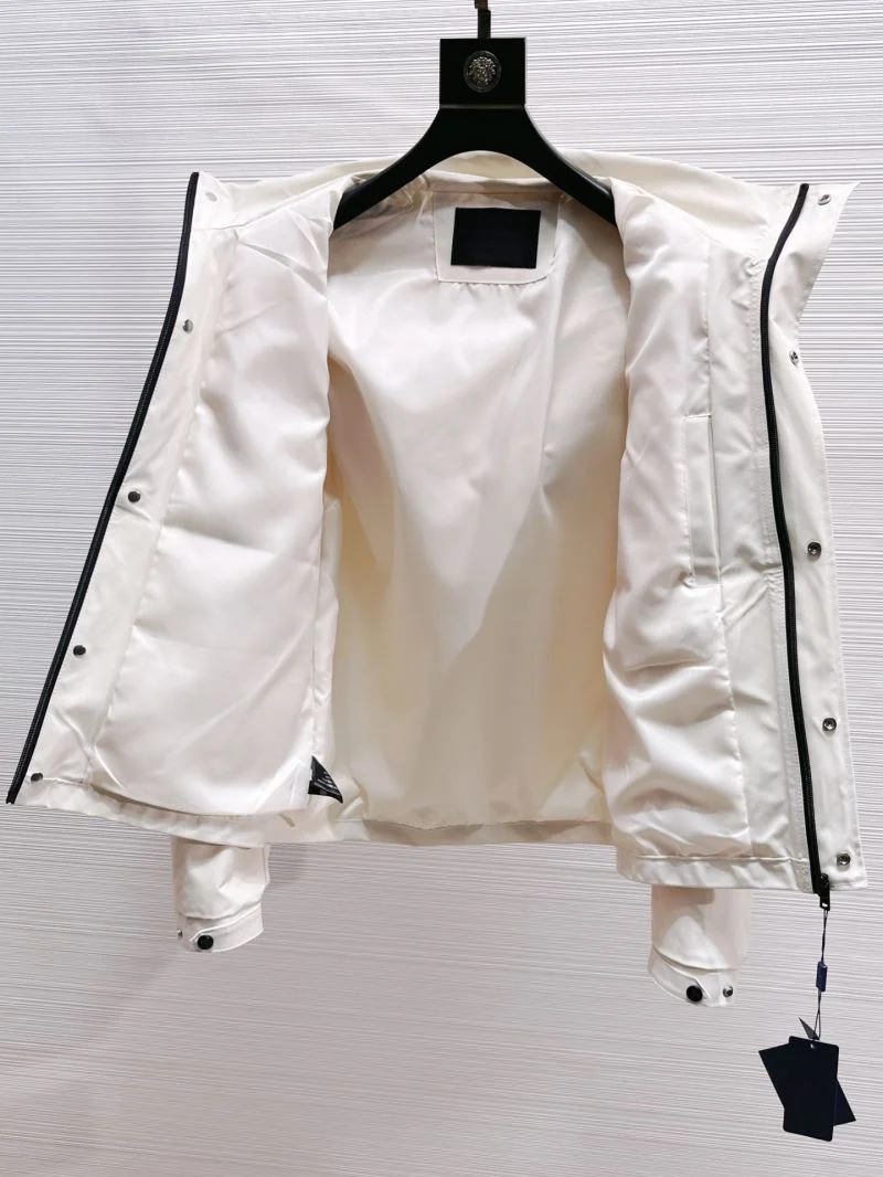 FashionForward Prada Outwear 168156