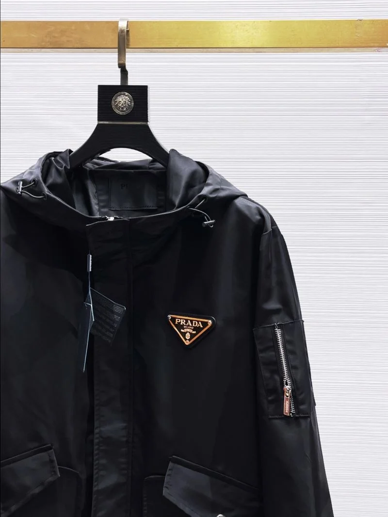 Prada Outwear EyeCatching 168197