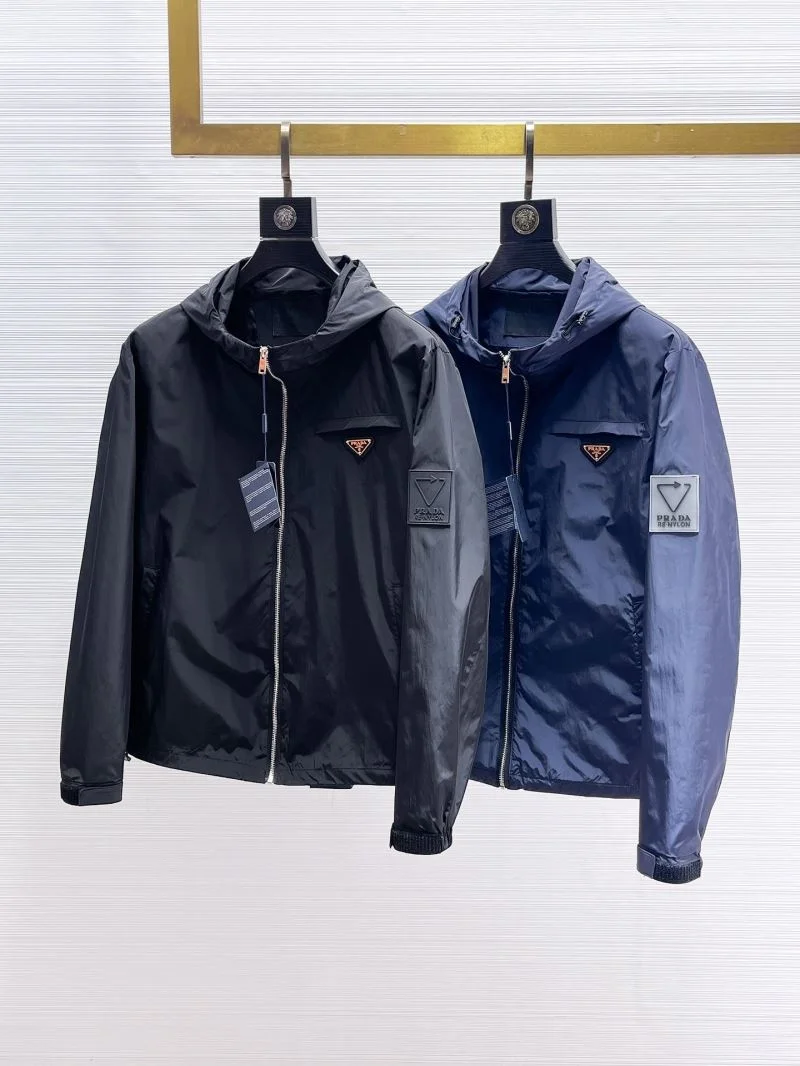 Elegant Prada Outwear 168157