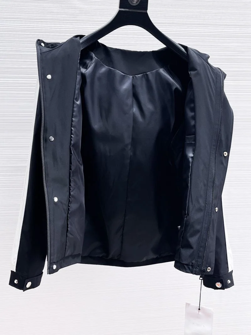 Prada Outwear Attractive 168125