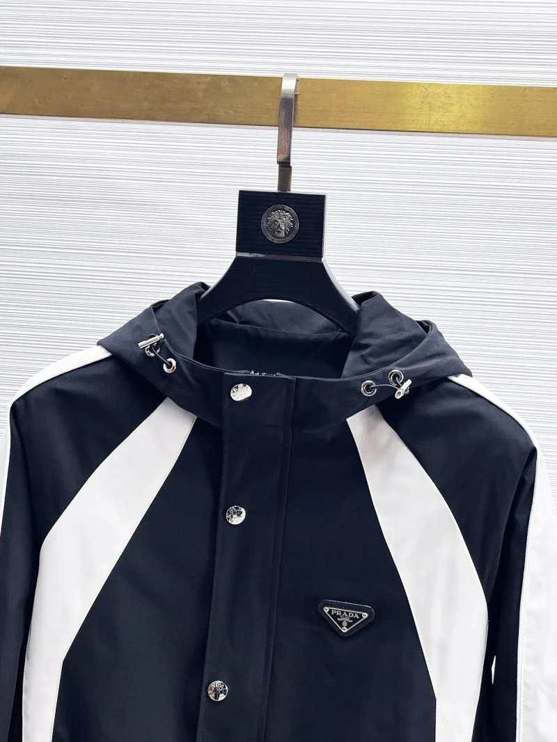 Prada Outwear Attractive 168125
