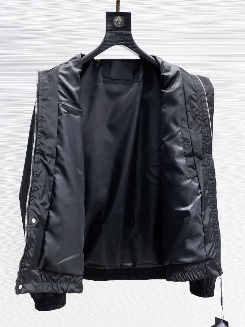 Prada Outwear Sleek 168152