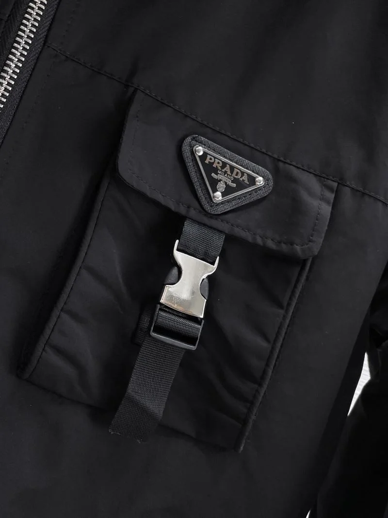Prada Outwear Effortless 168115