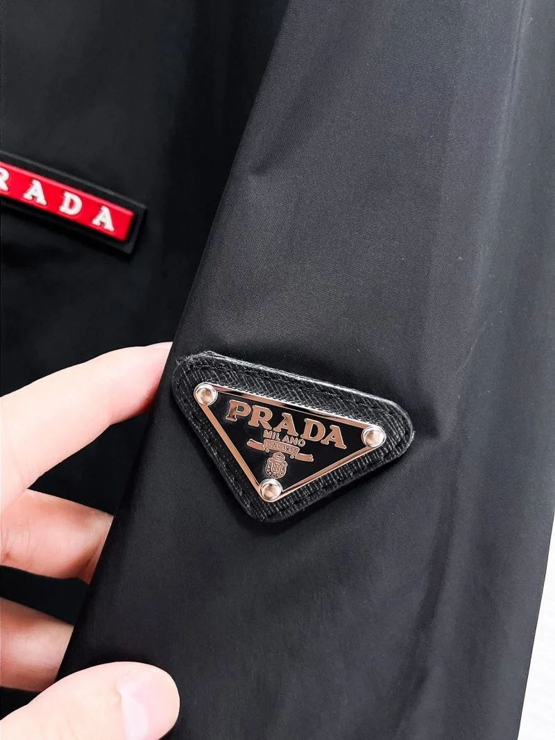 RelaxedFit Prada Outwear 168110