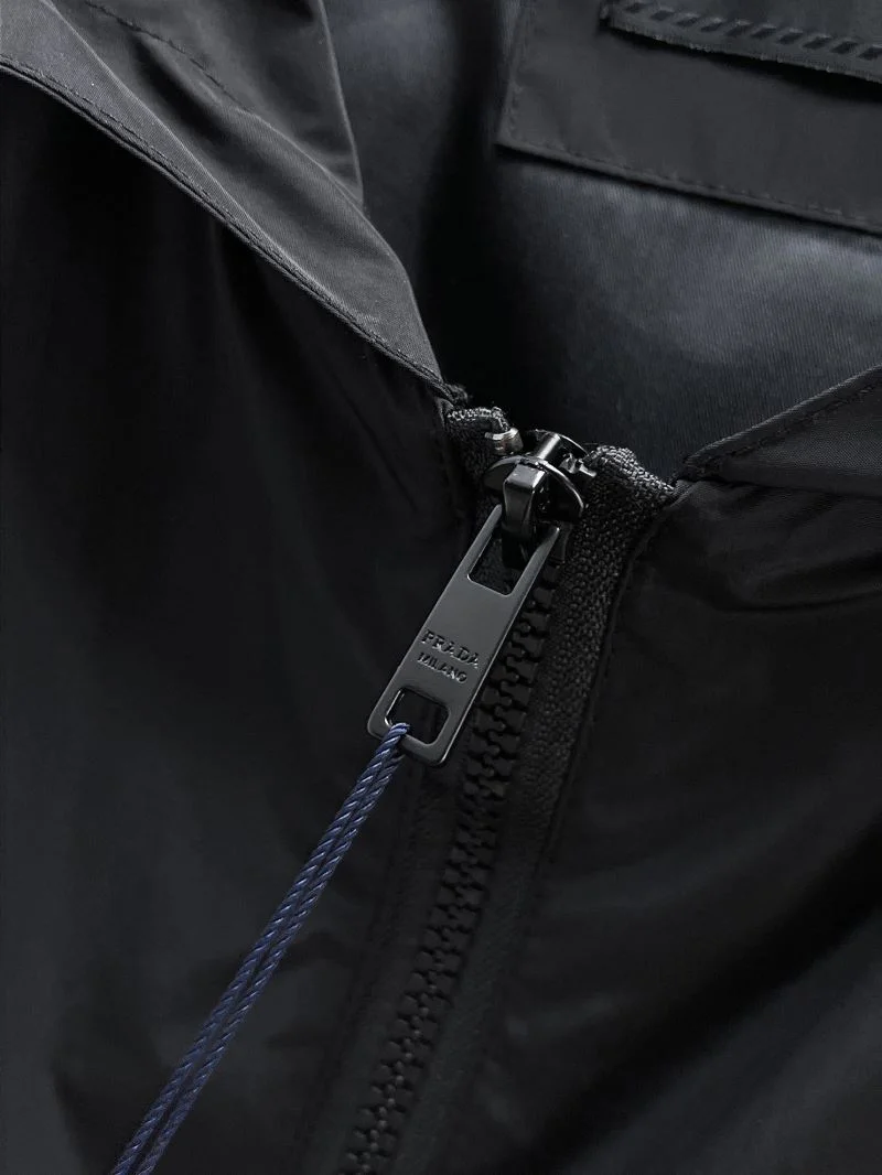 RelaxedFit Prada Outwear 168110