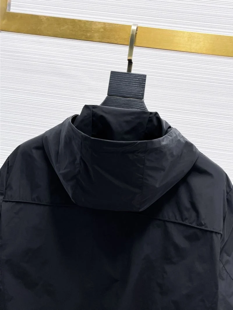 UrbanChic Prada Outwear 168108