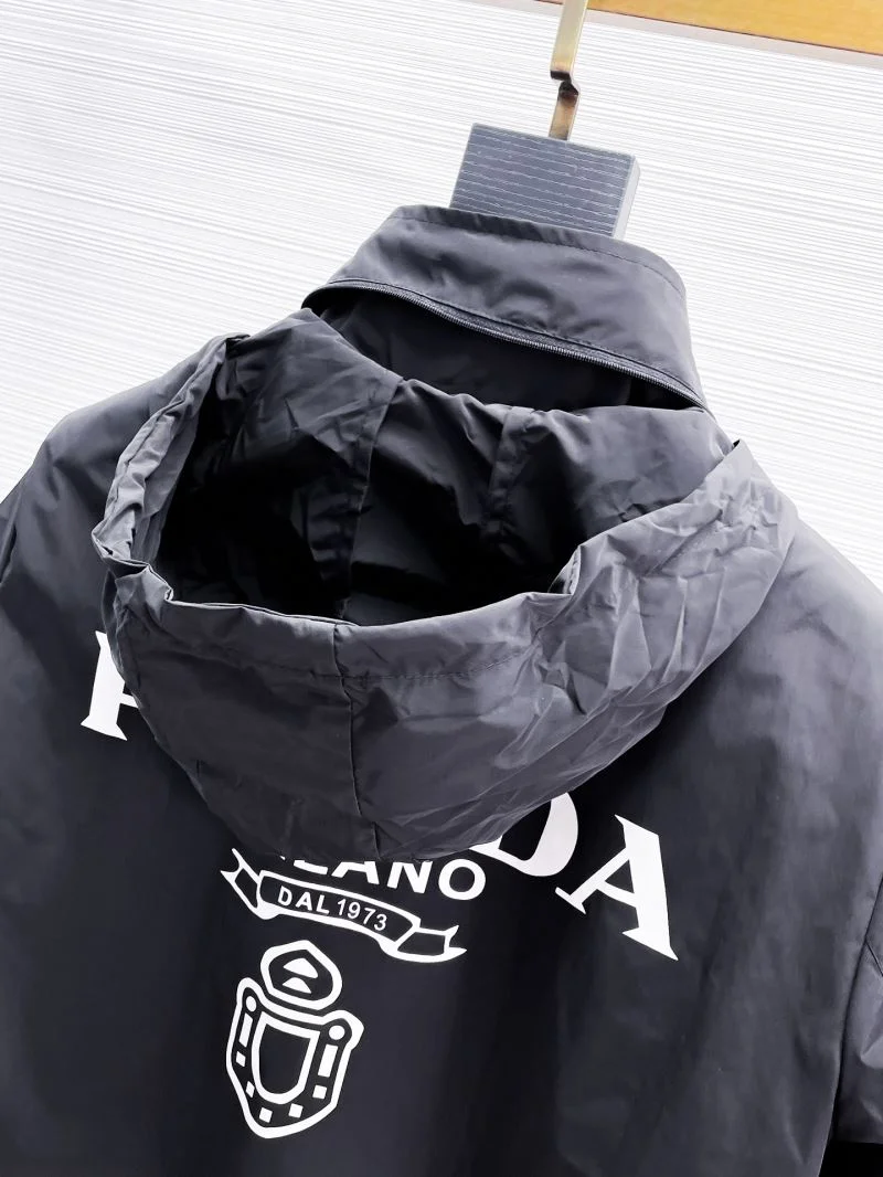 Prada Outwear QuickDry 168099