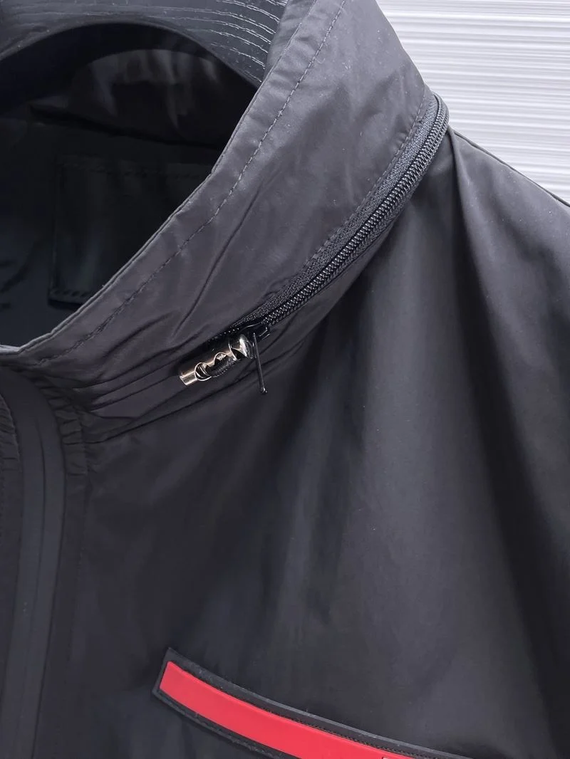 Prada Outwear QuickDry 168099
