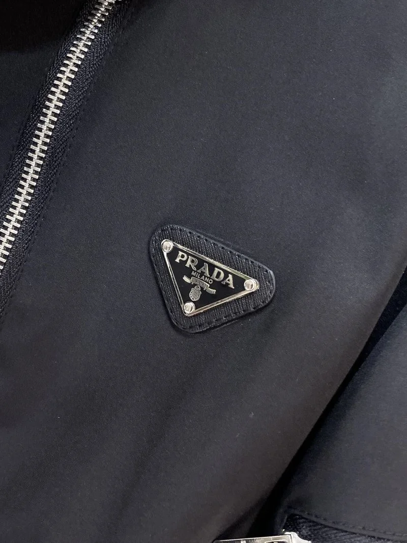 Prada Outwear Unique 168092