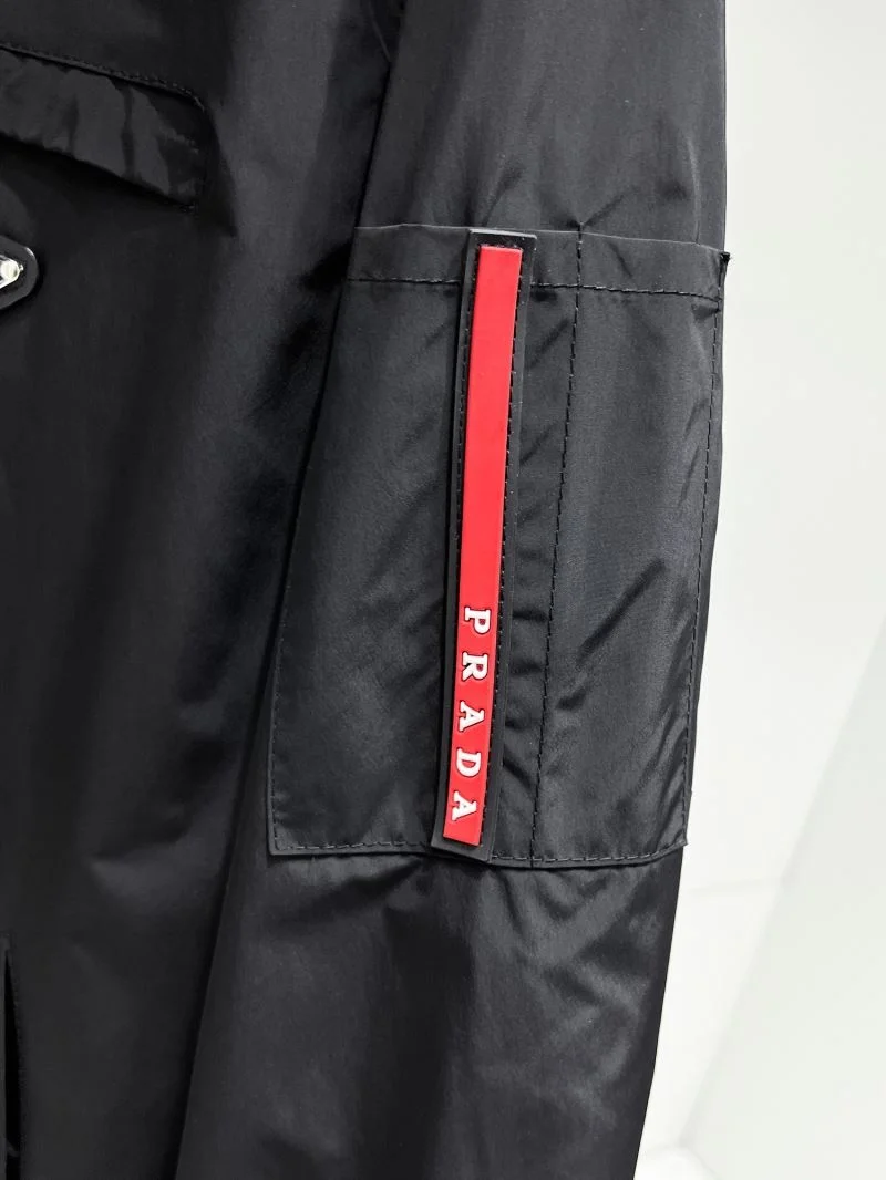 Versatile Prada Outwear 168109