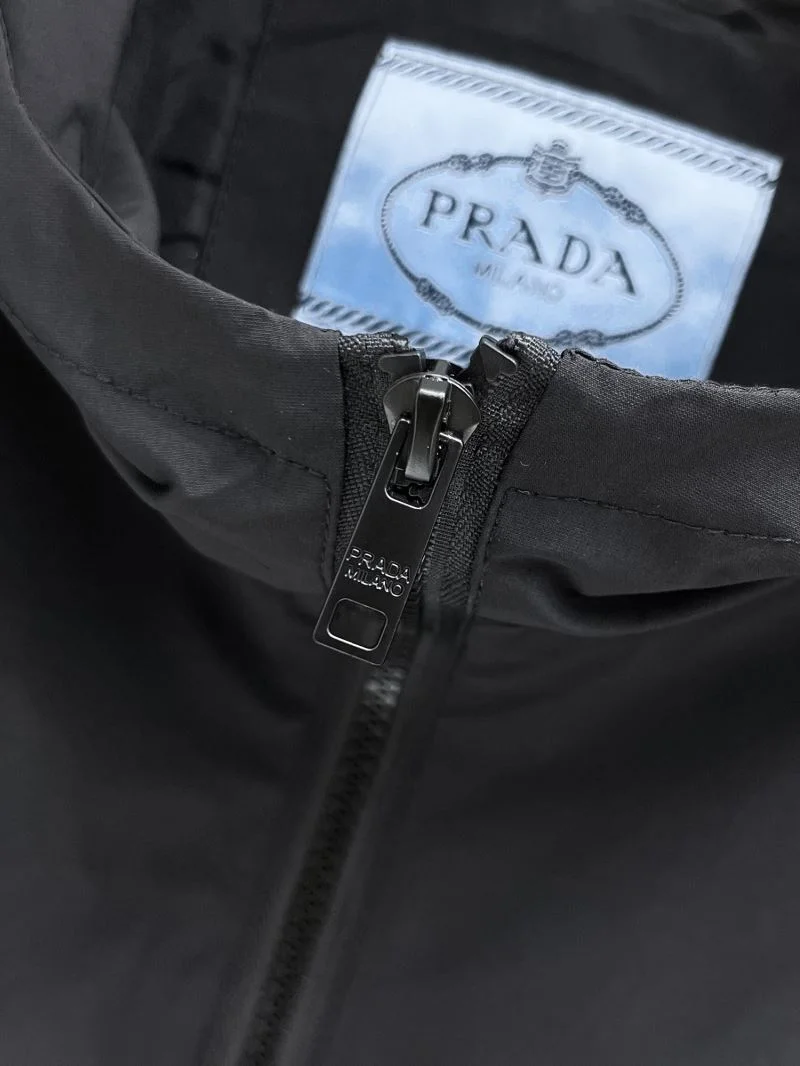 Prada Outwear Timeless 168096