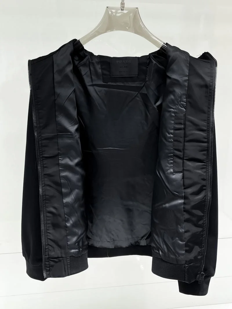 Soft Prada Outwear 168104