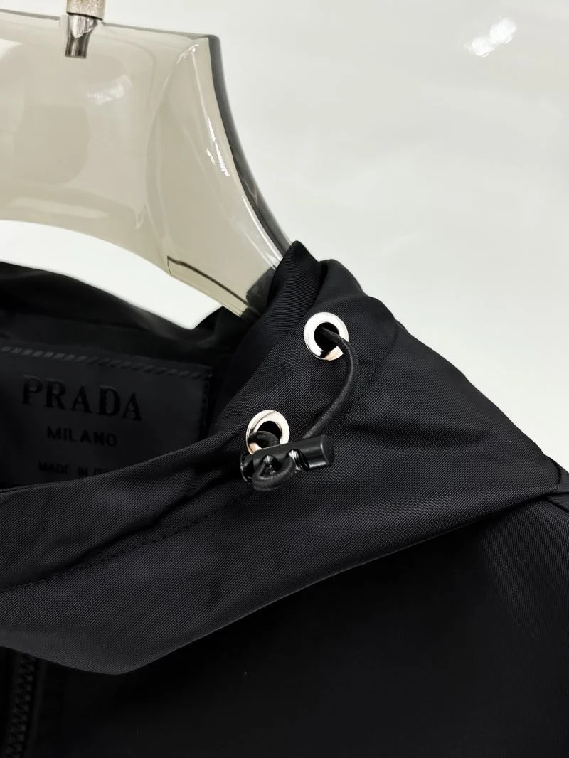 Soft Prada Outwear 168104