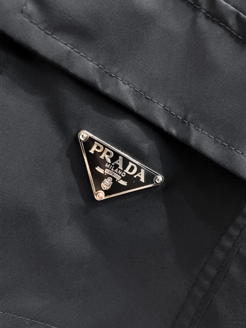 FashionForward Prada Outwear 168123