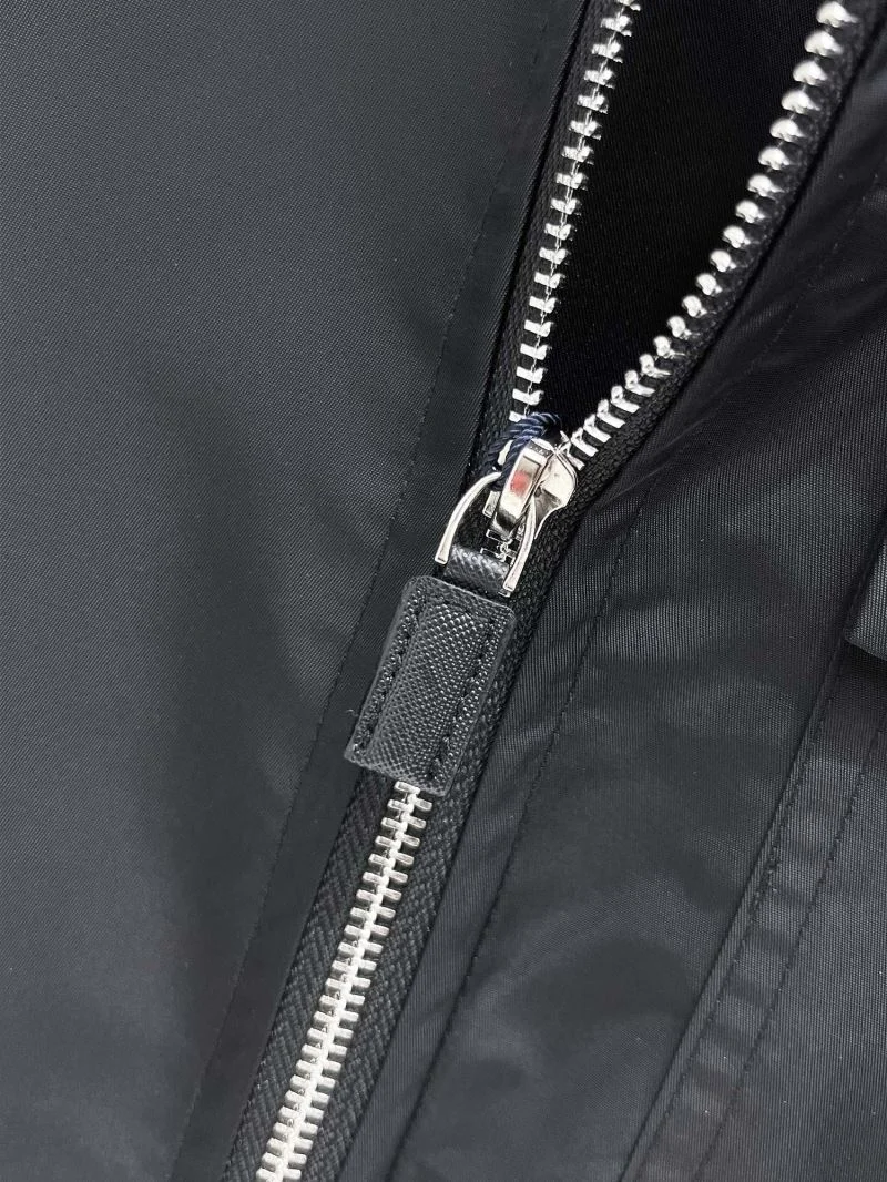 FashionForward Prada Outwear 168123