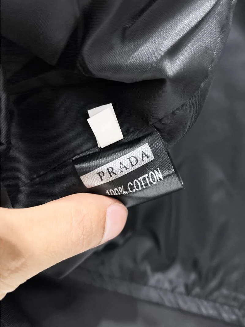 Prada Outwear Flexible 168122