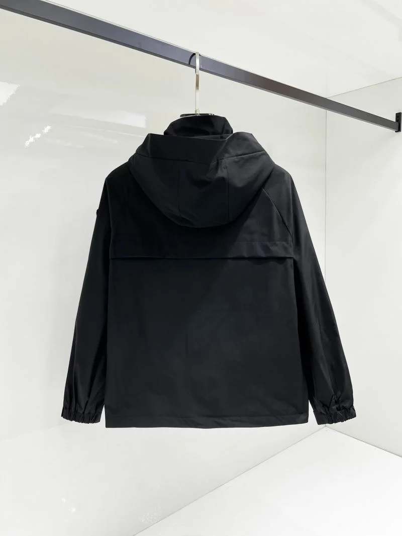 UrbanStyle Prada Outwear 168090