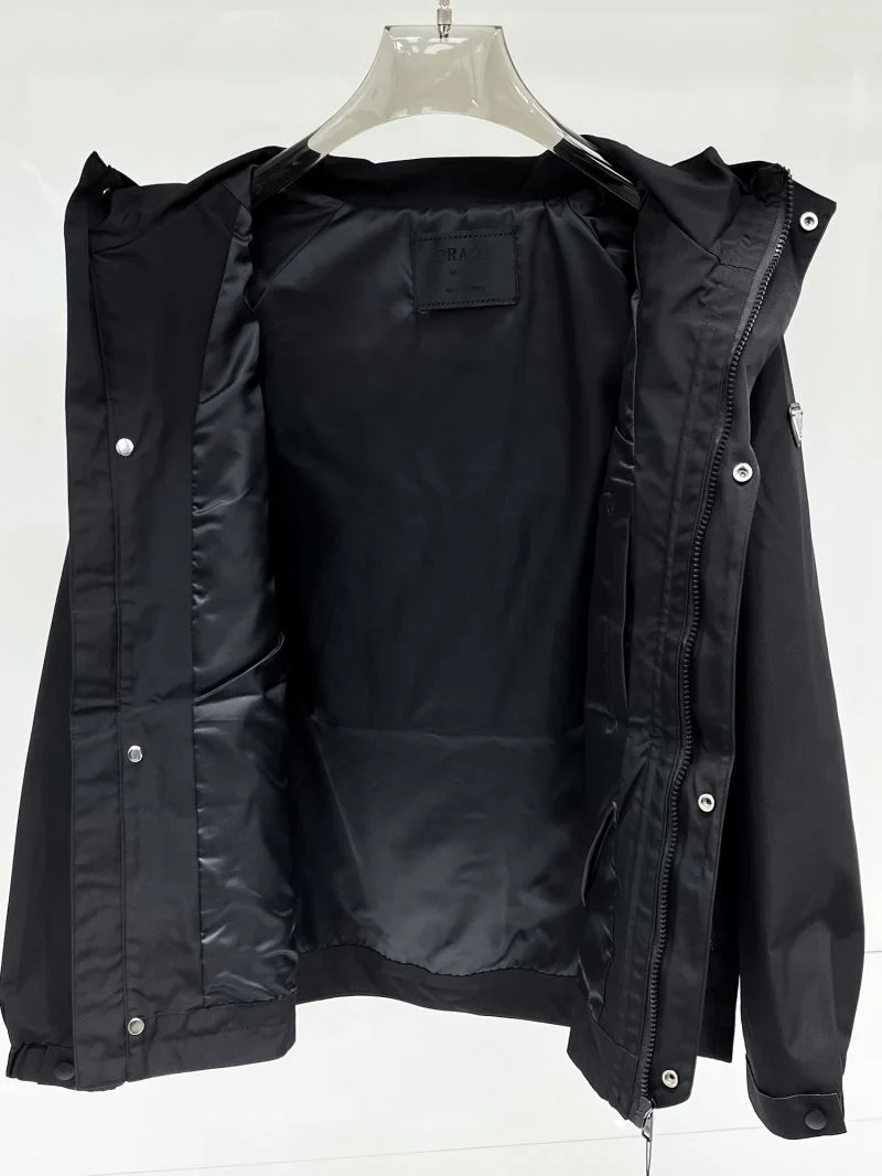 UrbanStyle Prada Outwear 168090