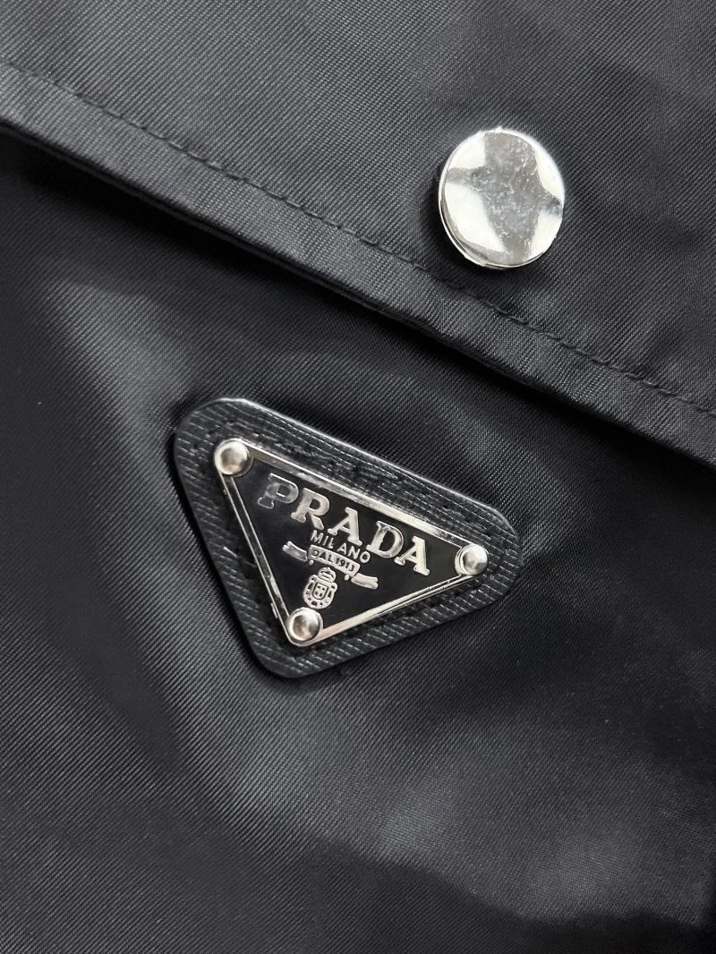Prada Outwear Fashionable 168089