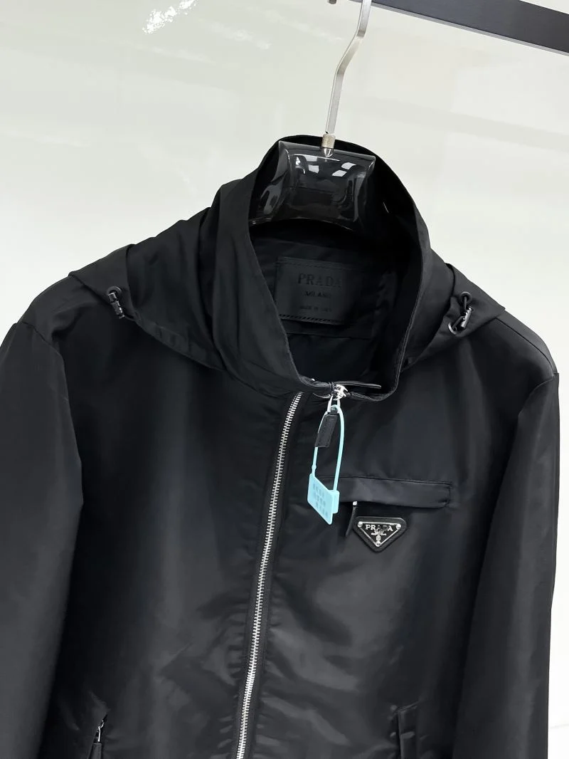 RelaxedFit Prada Outwear 168087