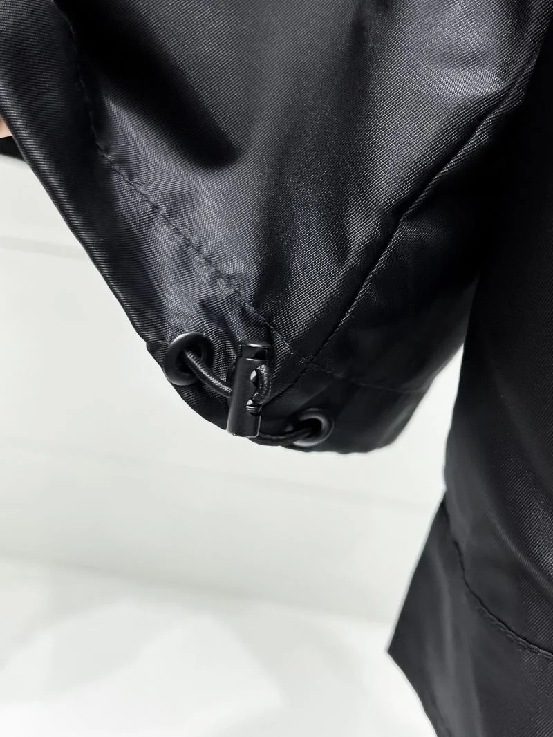 Prada Outwear GoAnywhere 168076