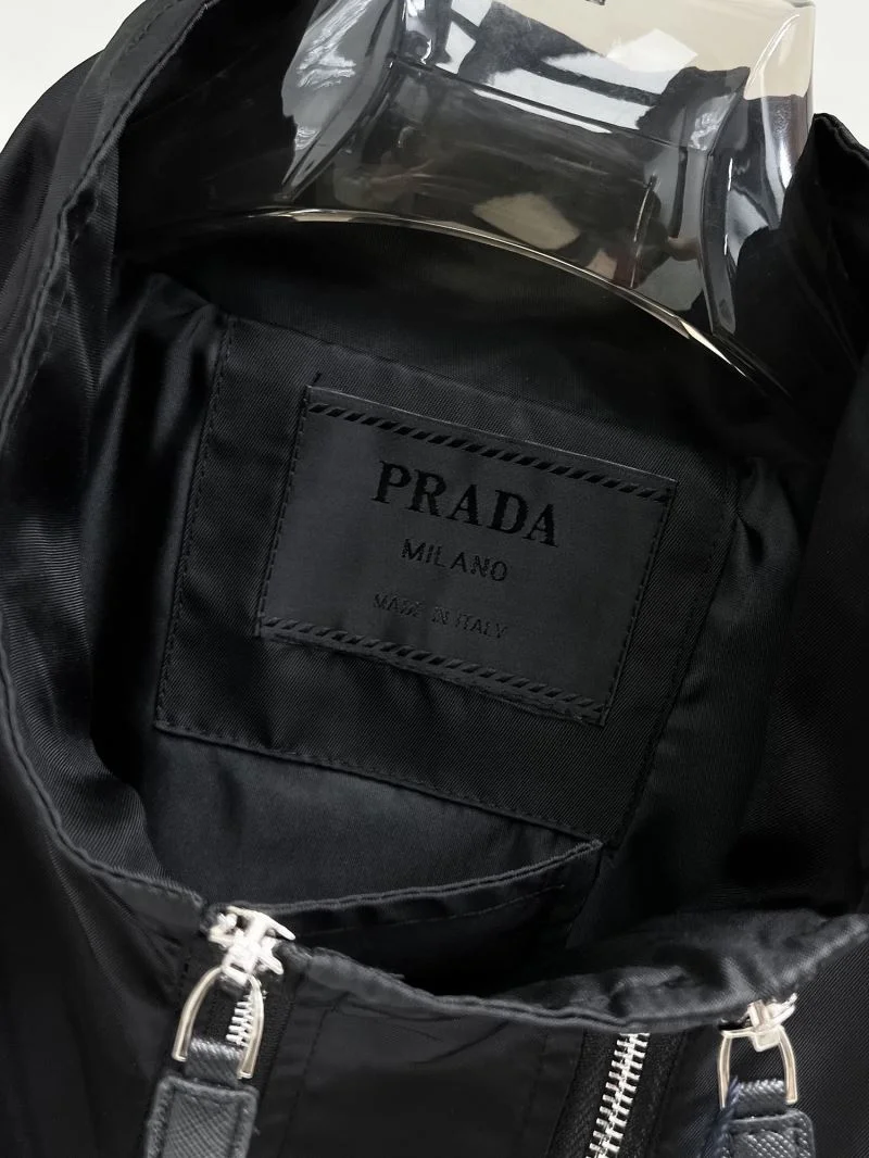 Prada Outwear GoAnywhere 168076